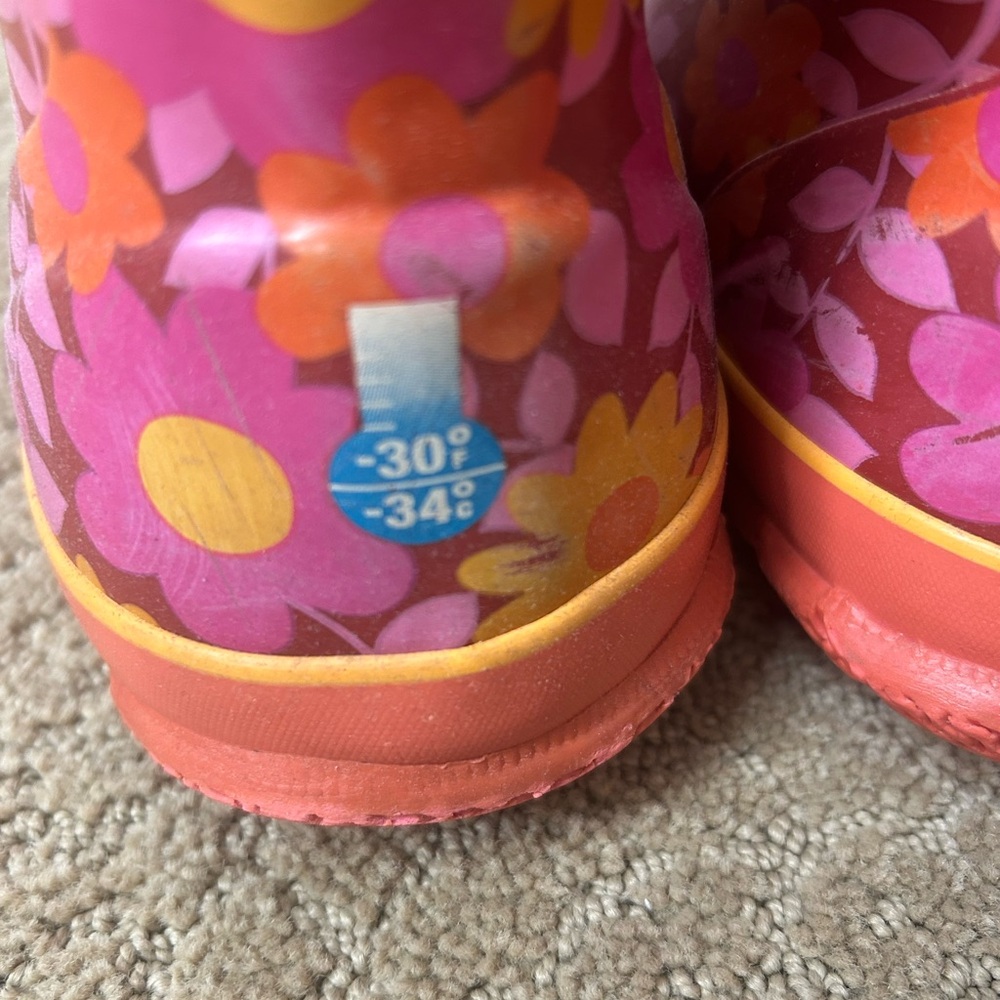 Bogs Kids Boots - Pink and Orange Floral - Picture 4 of 6